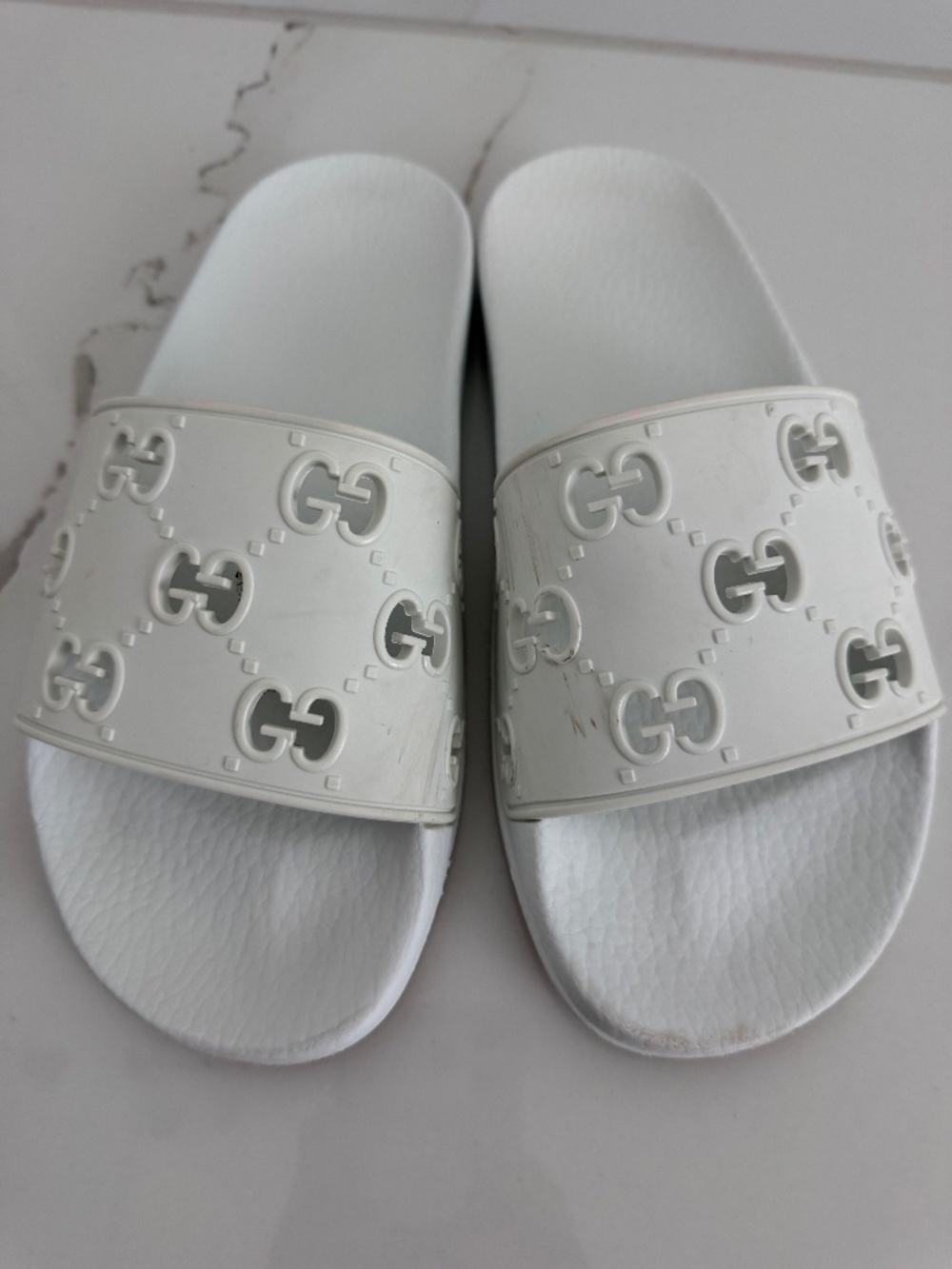 Gucci GG Cutout Rubber Slides White Size 37 / US 7